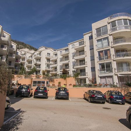 Apartment Dolce Petrovac Bagian luar foto