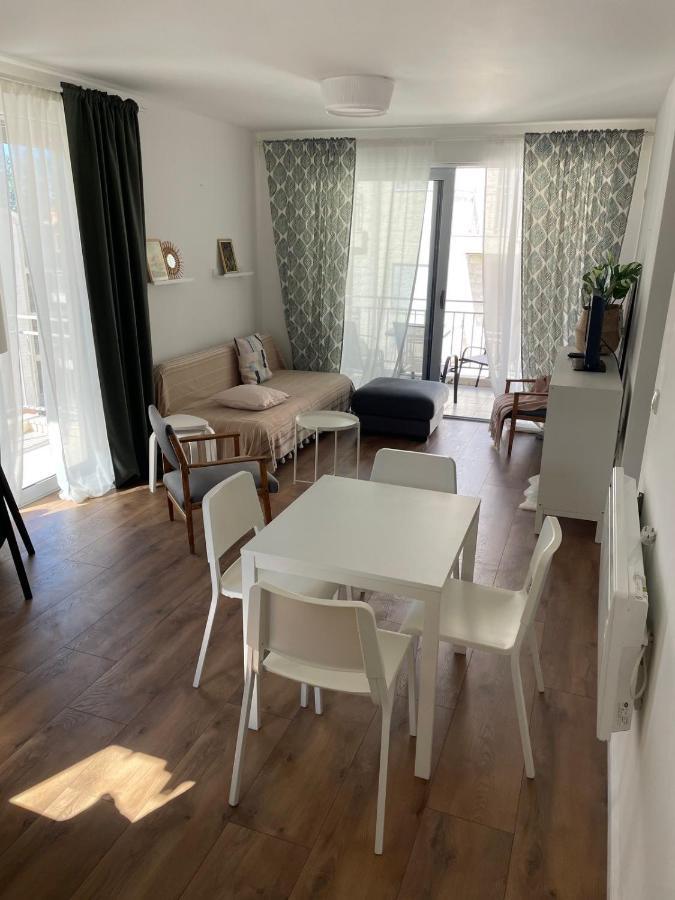 Apartment Dolce Petrovac Bagian luar foto