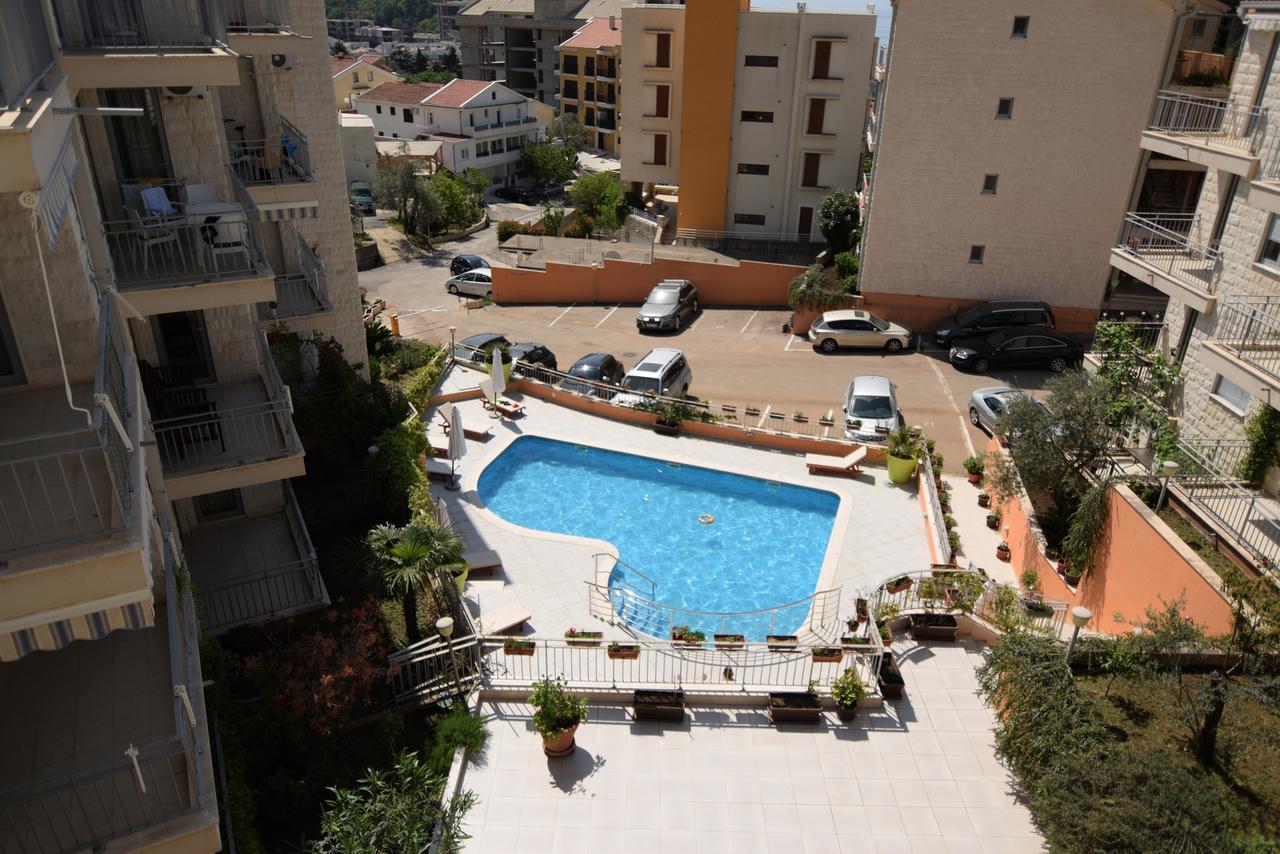Apartment Dolce Petrovac Bagian luar foto